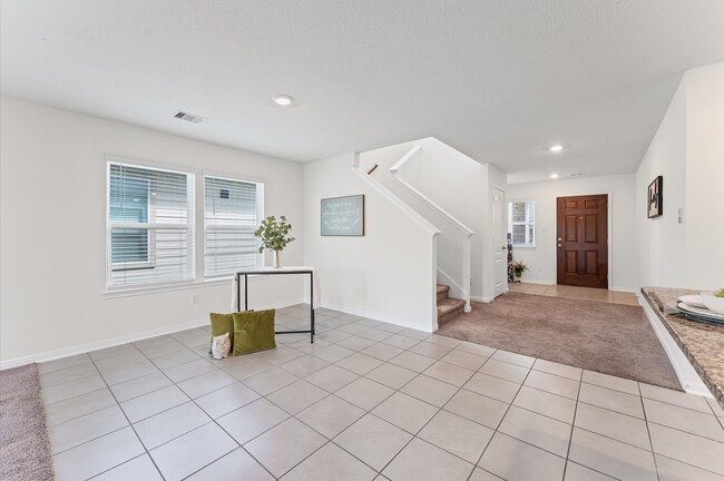 Building Photo - 5031 Gazelle Leap Ln