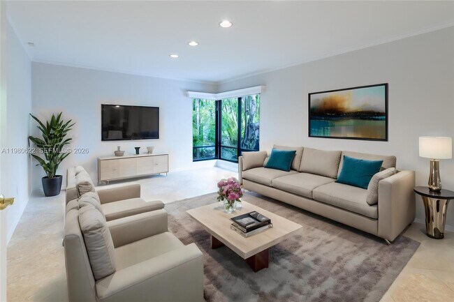 Building Photo - 11028 SW 77th Ct Cir