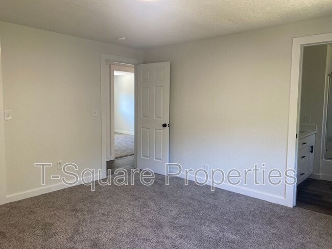 Building Photo - 23901 46th Ave W