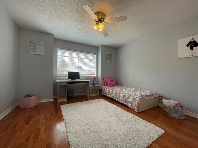 Building Photo - 4103 Pebble Beach Dr