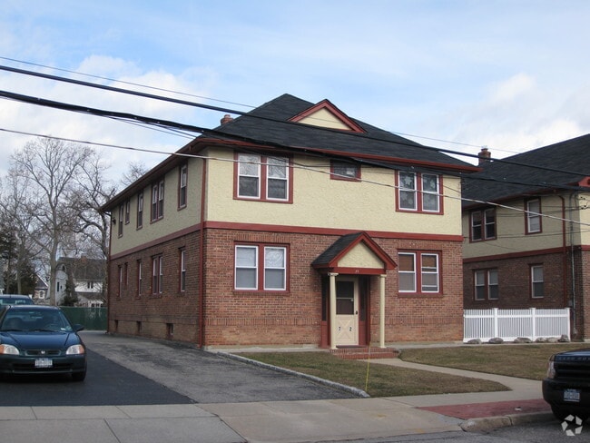 Building Photo - 72-80 Union Ave