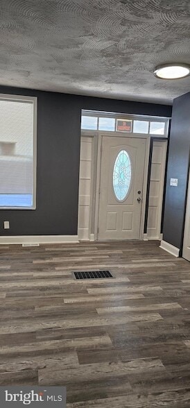 Building Photo - 1221 Poplar Grove St