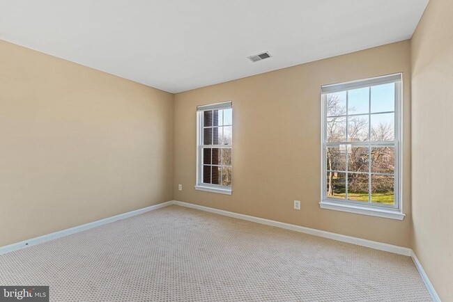 Building Photo - 22047 Chelsy Paige Square