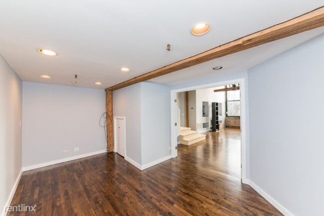 Building Photo - 2650 W Belden Ave