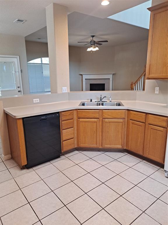 Building Photo - 21645 Forest Colony Dr