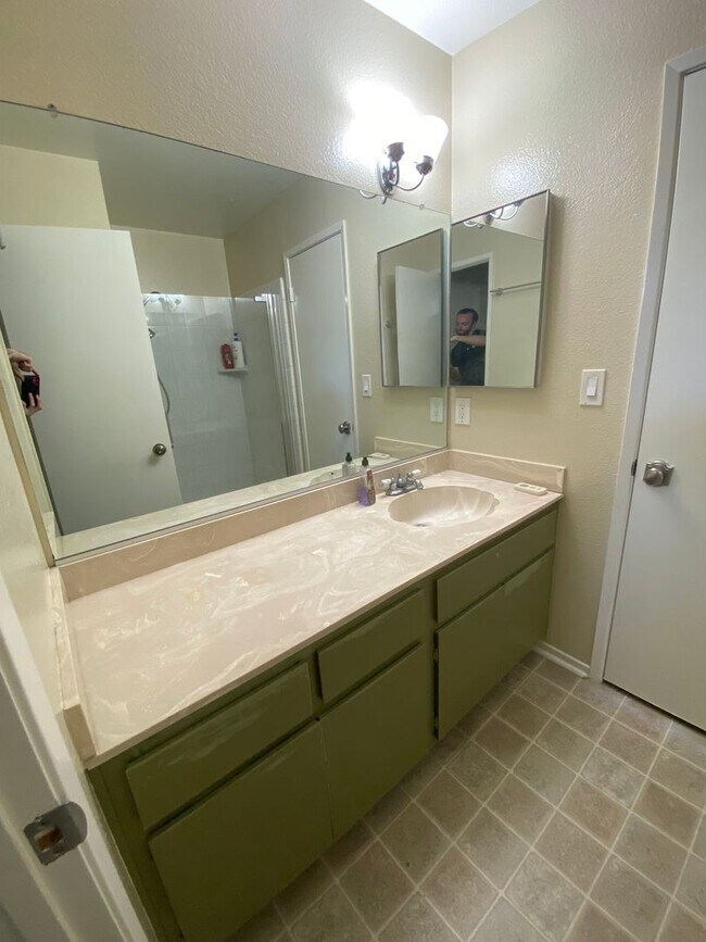 Building Photo - Seascape Community: 2 Bedroom 2.5 Bath Tow...
