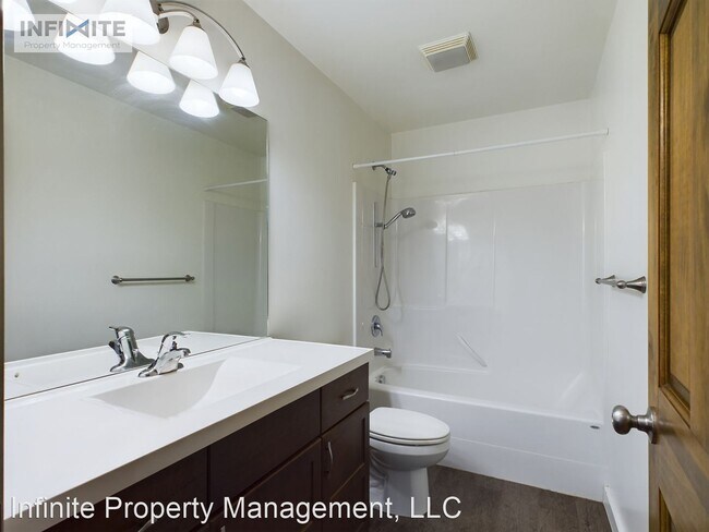 Building Photo - 2 br, 1 bath House - 27 Crater Ridge Lane