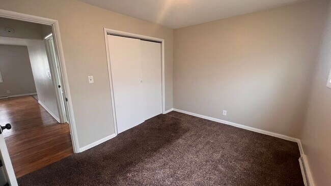 Building Photo - 9335 W Sheridan Ave