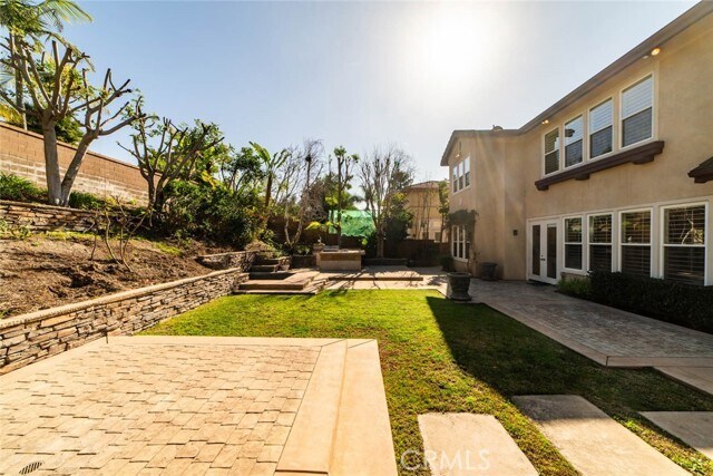 Building Photo - 7 Camellia