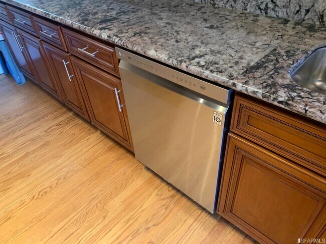 Building Photo - 238 8th Ave