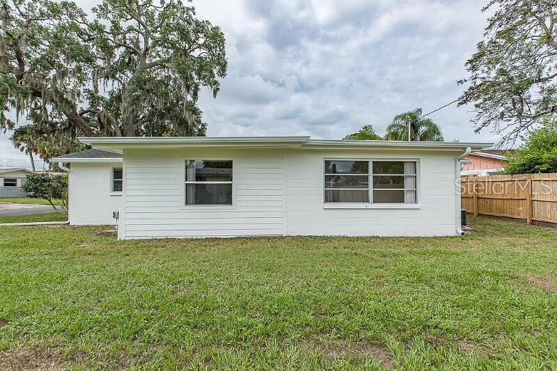 Building Photo - 3627 Annona Ct