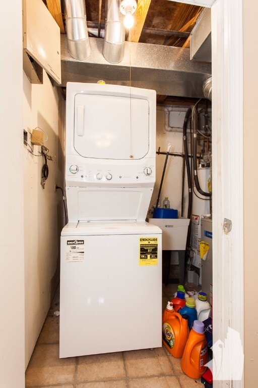 Building Photo - 616 N Paulina St