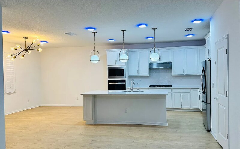 Building Photo - 20835 Magnolia Crk Ln