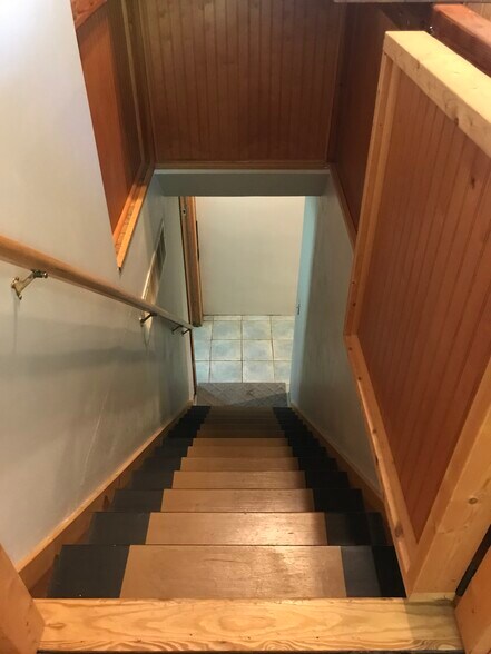 Building Photo - 1506 Emerald Dr