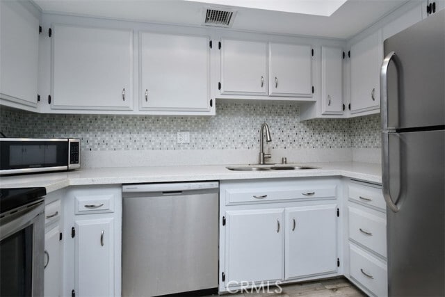 Building Photo - 1351 N Crescent Heights Blvd