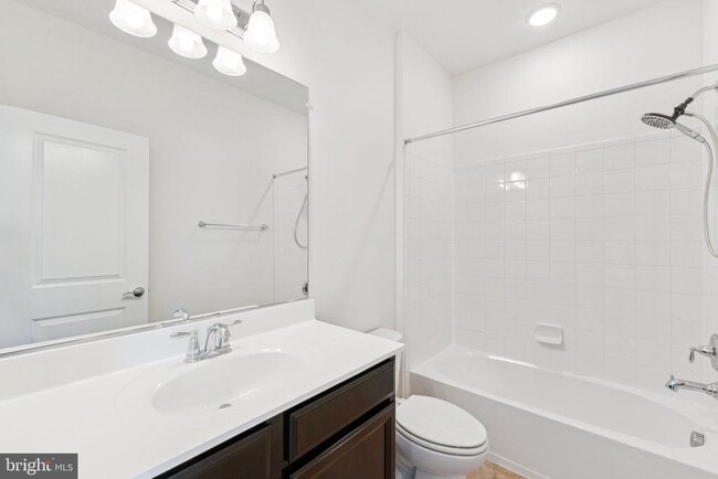 Building Photo - 17258 Herring Gull Ln
