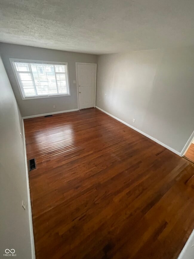 Building Photo - 3346 Hovey St