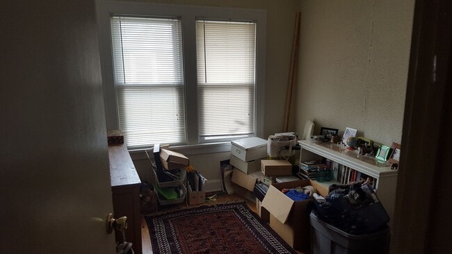 Building Photo - 2476 Adams Ave