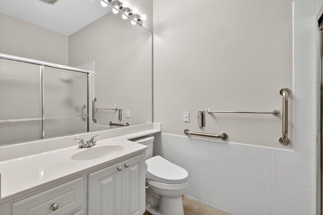 Building Photo - 8257 Rosalie Ln
