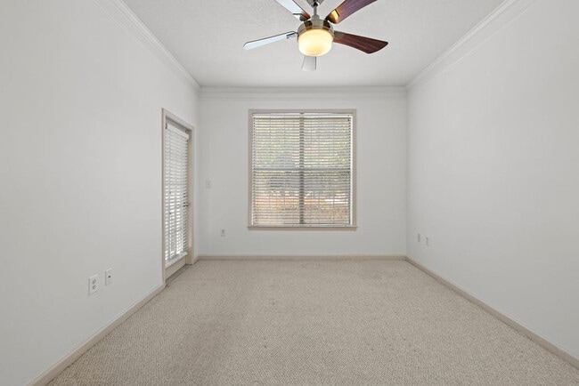 Building Photo - 1111 Westchester Ridge NE