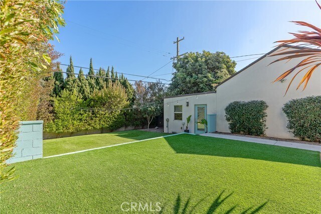 Building Photo - 8034 Airlane Ave