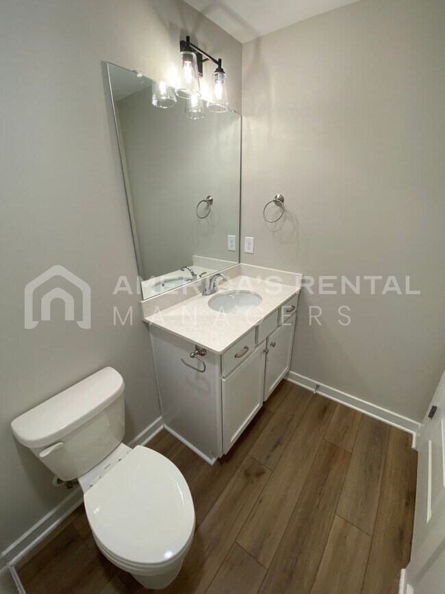 Building Photo - MOVE IN SPECIAL!!! - Home for Rent in Jasper, AL!!! Available to View Now!!! - Sign a lease by 5/...