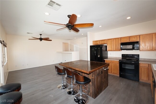 Building Photo - 4921 Novelli Pl