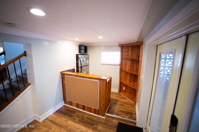 Building Photo - 2010 3rd St