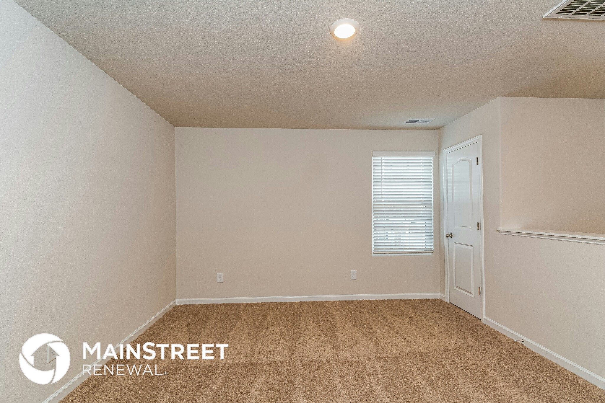 Building Photo - 364 Gourd St