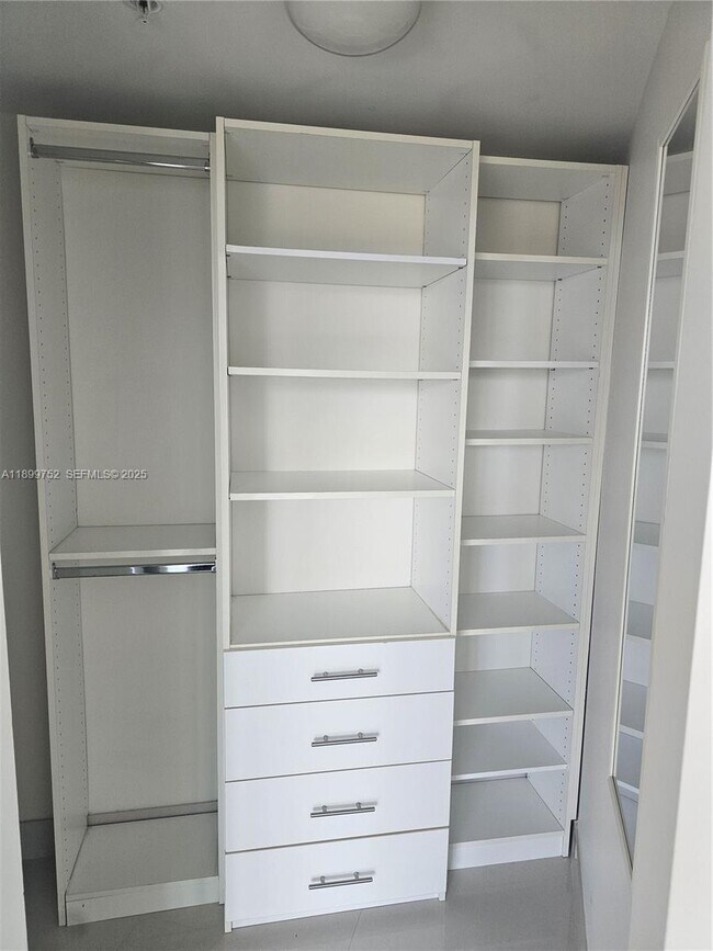 Building Photo - 60 SW 13th St