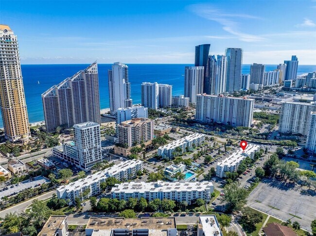 Building Photo - 17570 Atlantic Blvd
