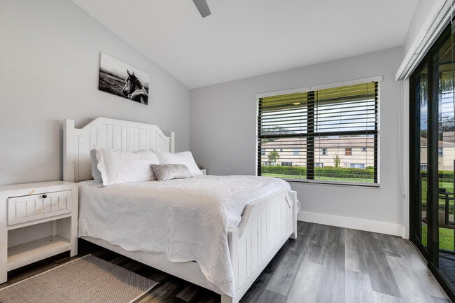 Building Photo - 13155 Chadwick Ct