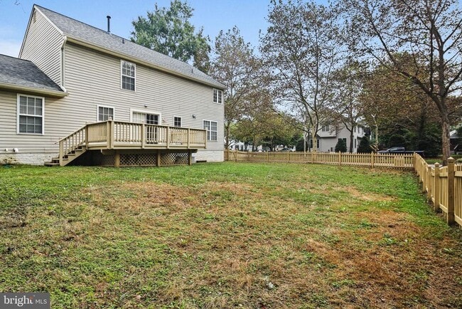 Building Photo - 8024 Big Pool Rd