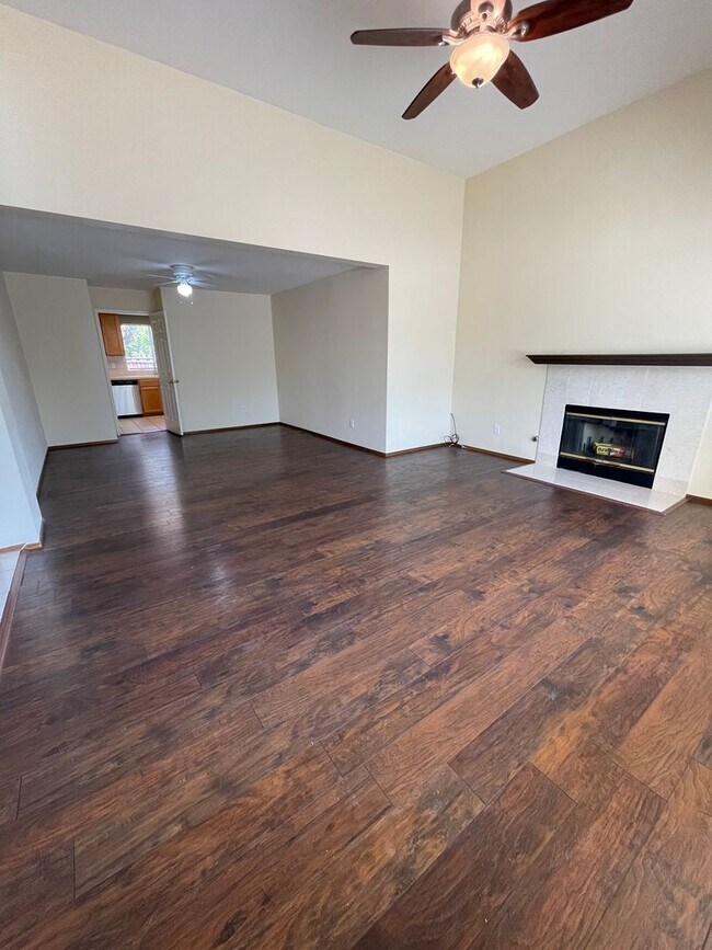 Building Photo - 16682 San Benito Dr