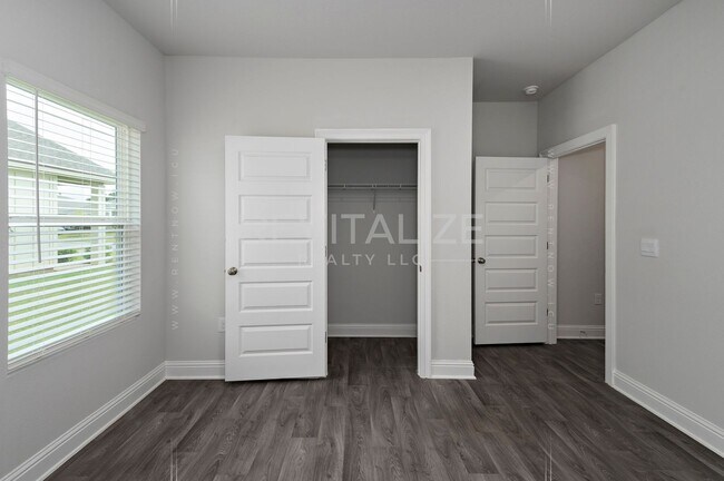 Building Photo - 14531 Dayton Cir