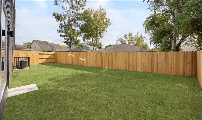 Building Photo - 4212 Alvin St