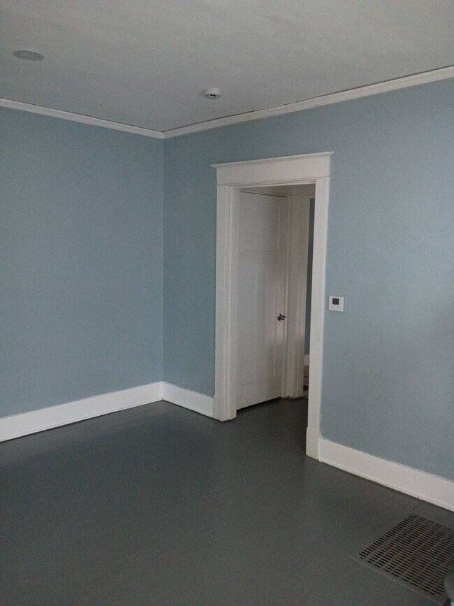 Building Photo - 424-426 Lexington Ave