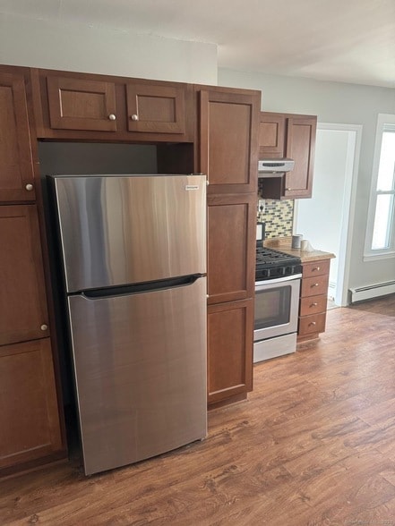 Building Photo - 422 Lafayette St