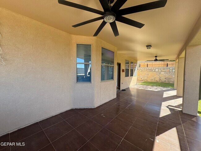 Building Photo - 12220 Branell Ln