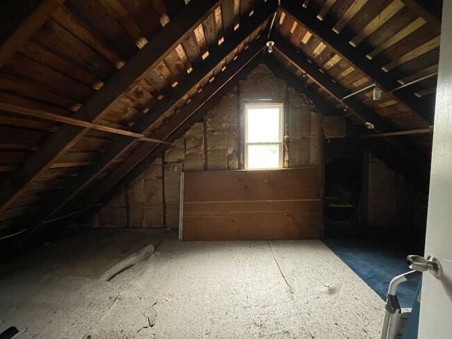 Building Photo - Single-family Home on Tipperary Hill