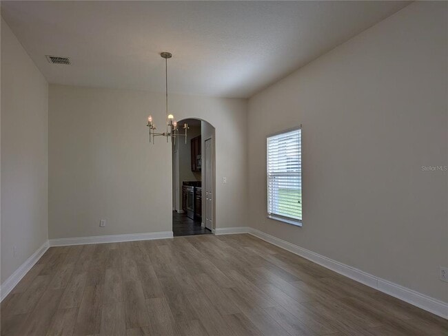 Building Photo - 9869 Heron Pointe Dr