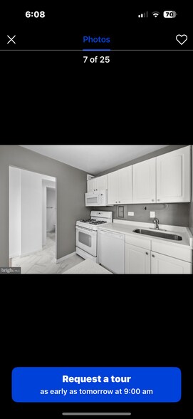 Building Photo - 5340 Holmes Run Pky