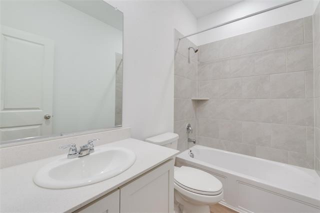 Building Photo - 1108 Rumble Dr