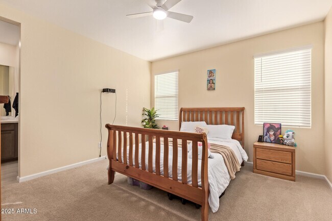 Building Photo - 25443 W Graham Trl