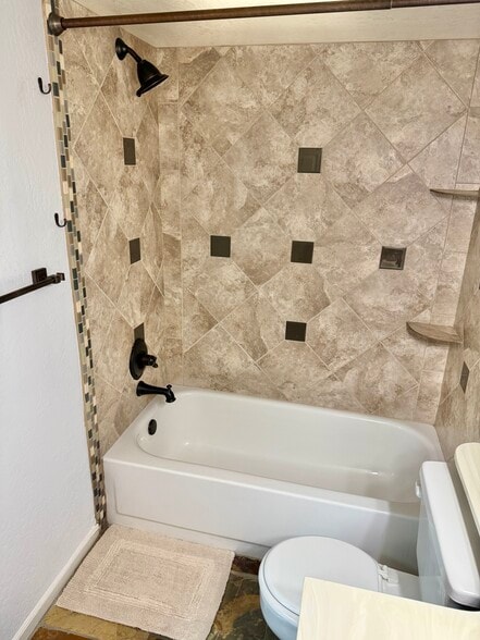 Second Bathroom - 7800 E Lincoln Dr