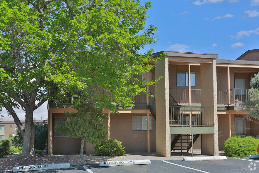 Primary Photo - Pebble Hills Apartments