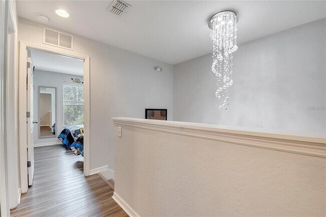 Building Photo - 2713 Bushman Dr