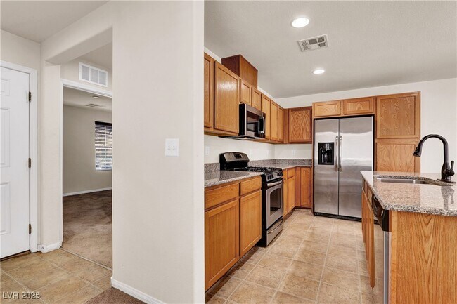 Building Photo - 9053 S Winthrop Springs Rd