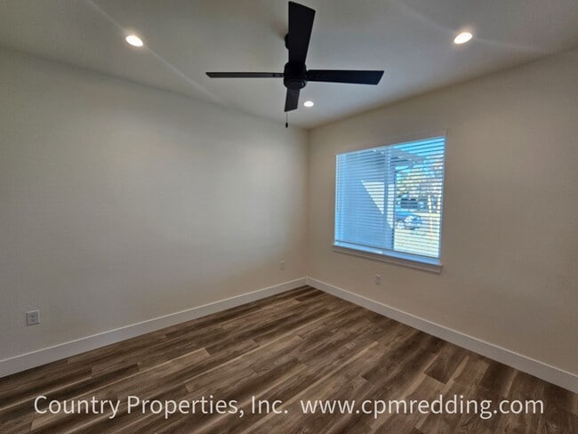 Building Photo - Stunning Brand New 4-Bedroom House in Rive...