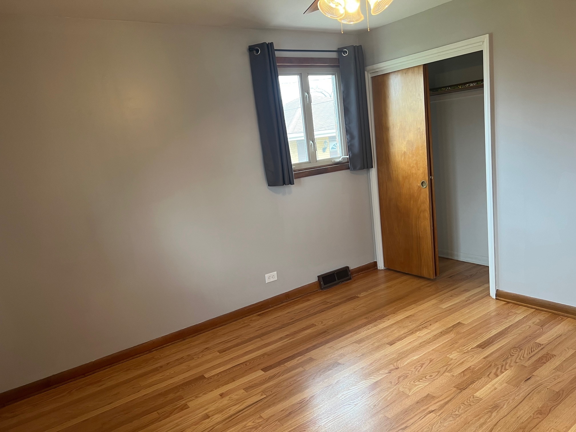 Bedroom 2 - 701 N Craig Pl